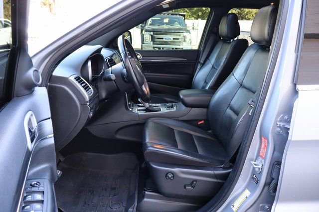 Used 2021 Jeep Grand Cherokee Limited image 18