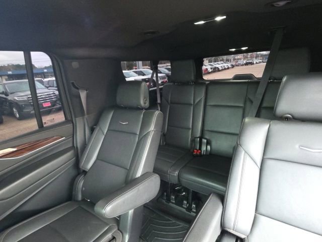 Used 2022 Cadillac Escalade ESV Luxury image 26