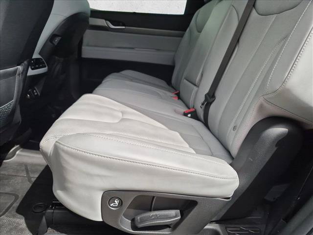 Used 2025 Hyundai Palisade SEL FWD image 20