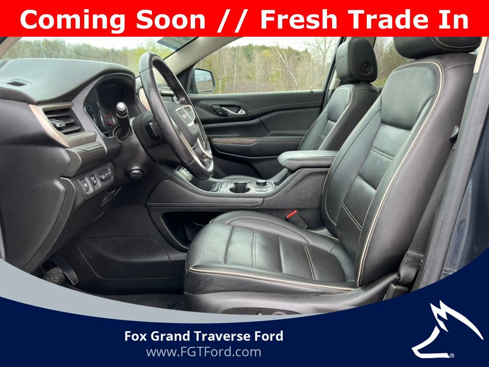 Used 2021 GMC Acadia Denali w/ Denali Ultimate Package AWD/4WD image 3