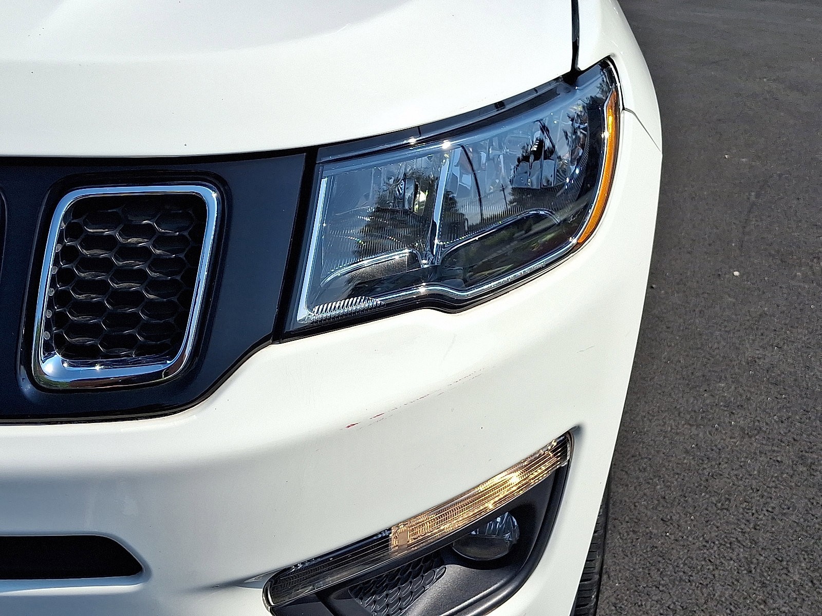 Used 2020 Jeep Compass Latitude w/ Popular Equipment Group image 10