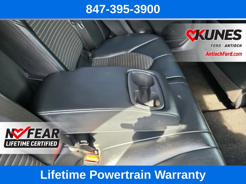 Used 2021 Toyota Camry SE w/ Cold Weather Package image 27