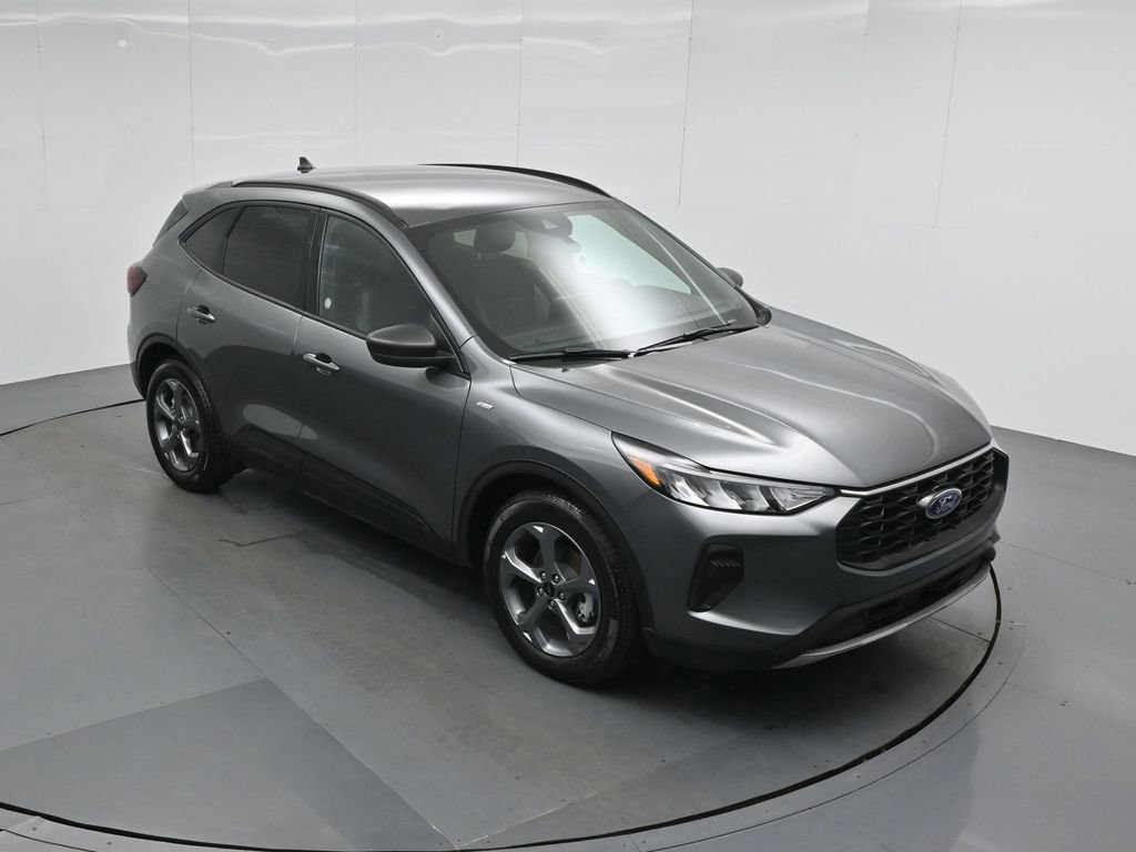 Certified 2025 Ford Escape ST-Line image 6