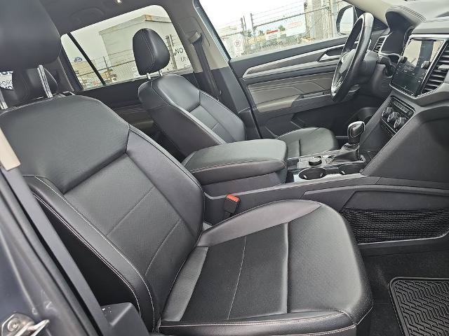 Used 2022 Volkswagen Atlas SEL R-Line AWD/4WD image 10