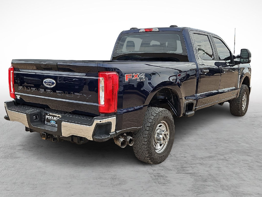 Certified 2025 Ford F350 XL w/ XL Off-Road Package AWD/4WD image 11
