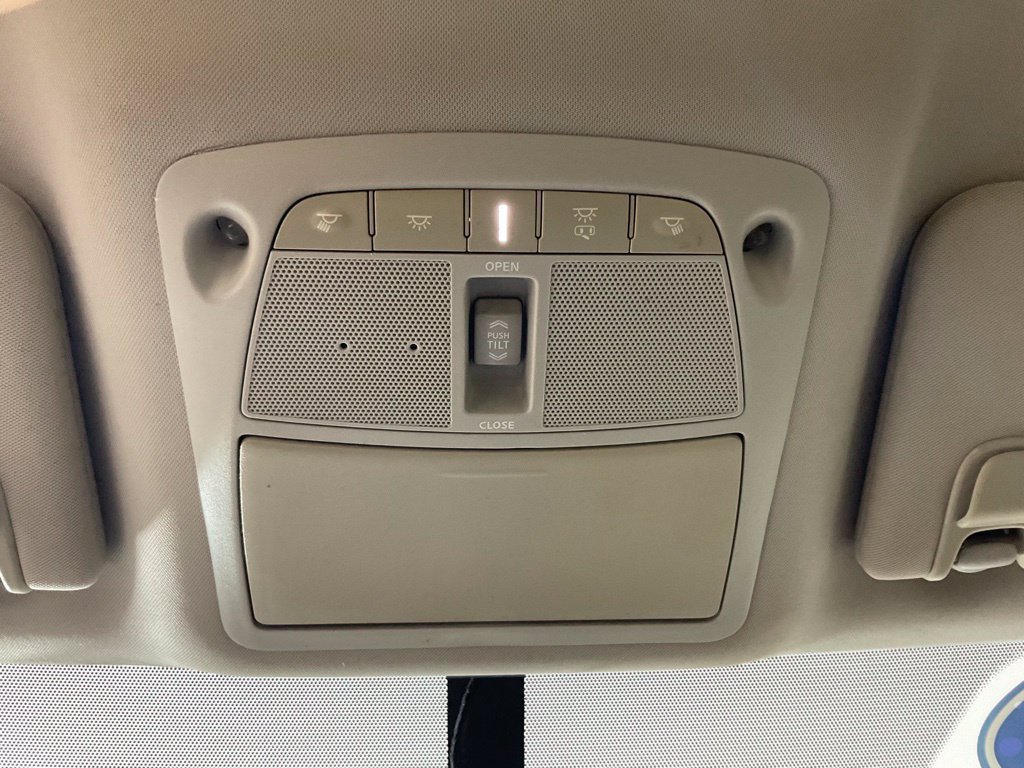 Used 2017 Nissan Murano SL w/ SL Technology Package FWD image 22