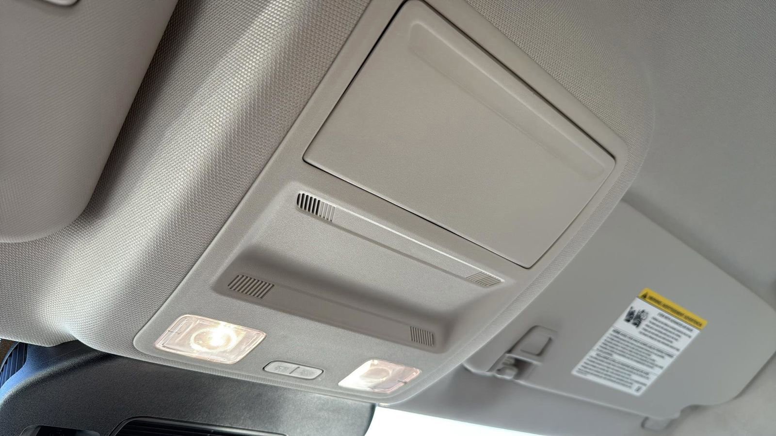 Certified 2025 Ford Escape Platinum w/ Class II Trailer Tow Package image 23