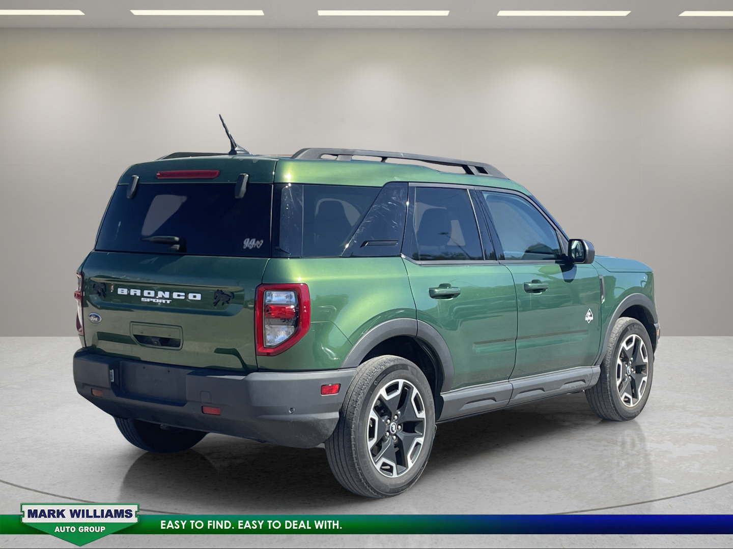 Certified 2023 Ford Bronco Sport Outer Banks w/ Tech Package AWD/4WD image 5