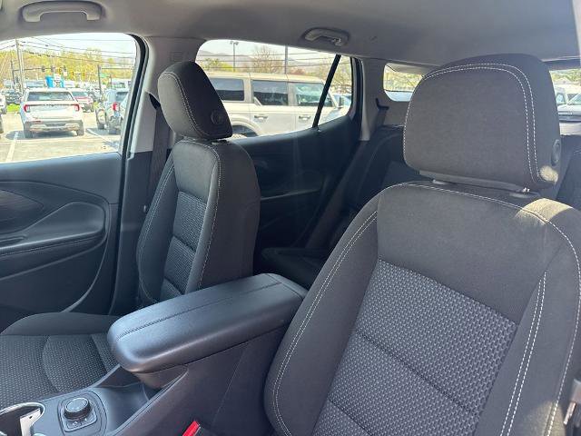 Used 2024 GMC Terrain SLE w/ Elevation Edition AWD/4WD image 21