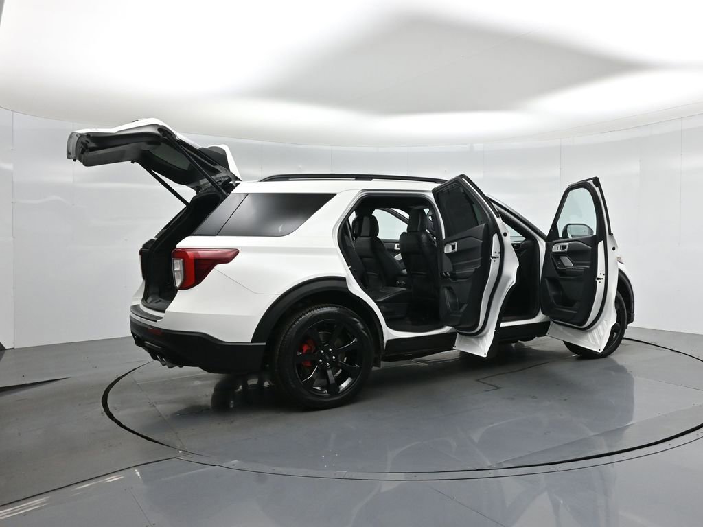 Certified 2021 Ford Explorer ST w/ Equipment Group 401A image 35