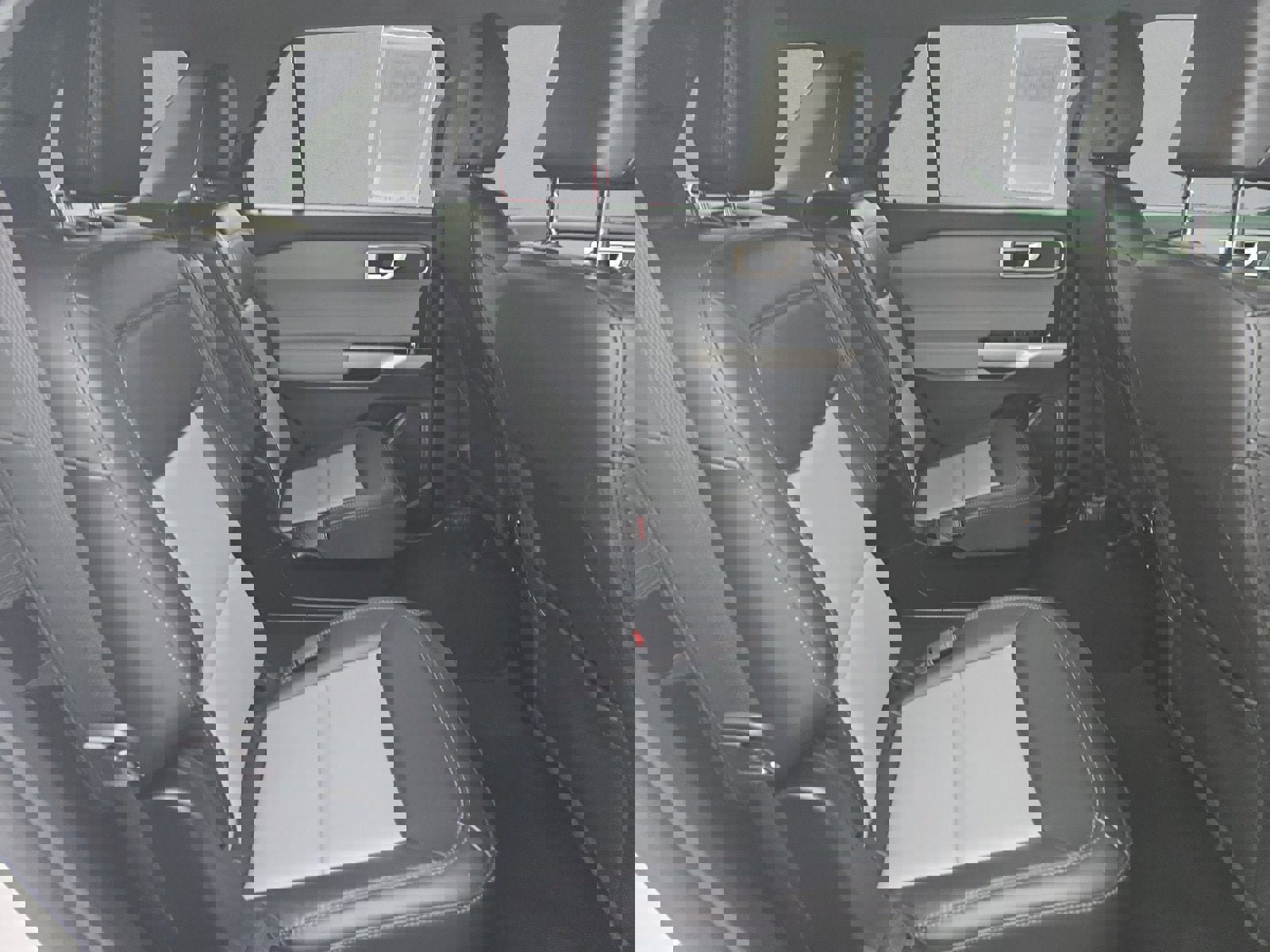 Certified 2024 Ford Explorer XLT w/ Equipment Group 202A image 24