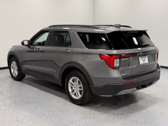 Certified 2026 Ford Explorer Active w/ Active Comfort Package RWD image 9