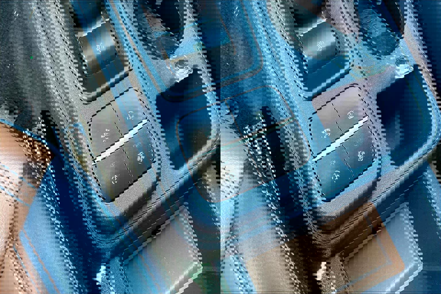 Certified 2022 Ford Maverick Lariat w/ Equipment Group 500A Standard image 29