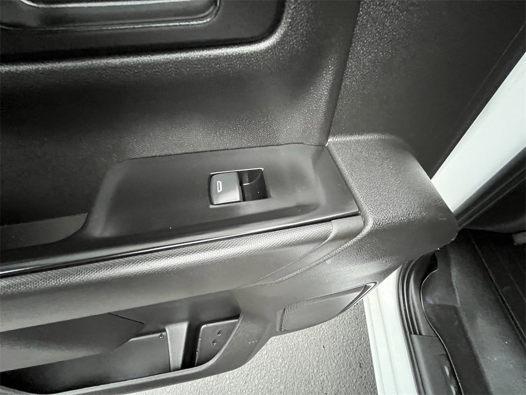 Used 2020 Chevrolet Silverado 1500 LT w/ All-Star Edition image 26