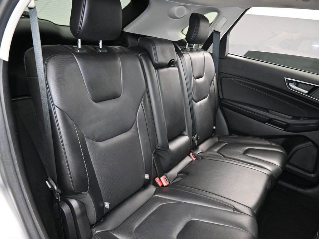 Certified 2022 Ford Edge Titanium w/ Equipment Group 301A image 58