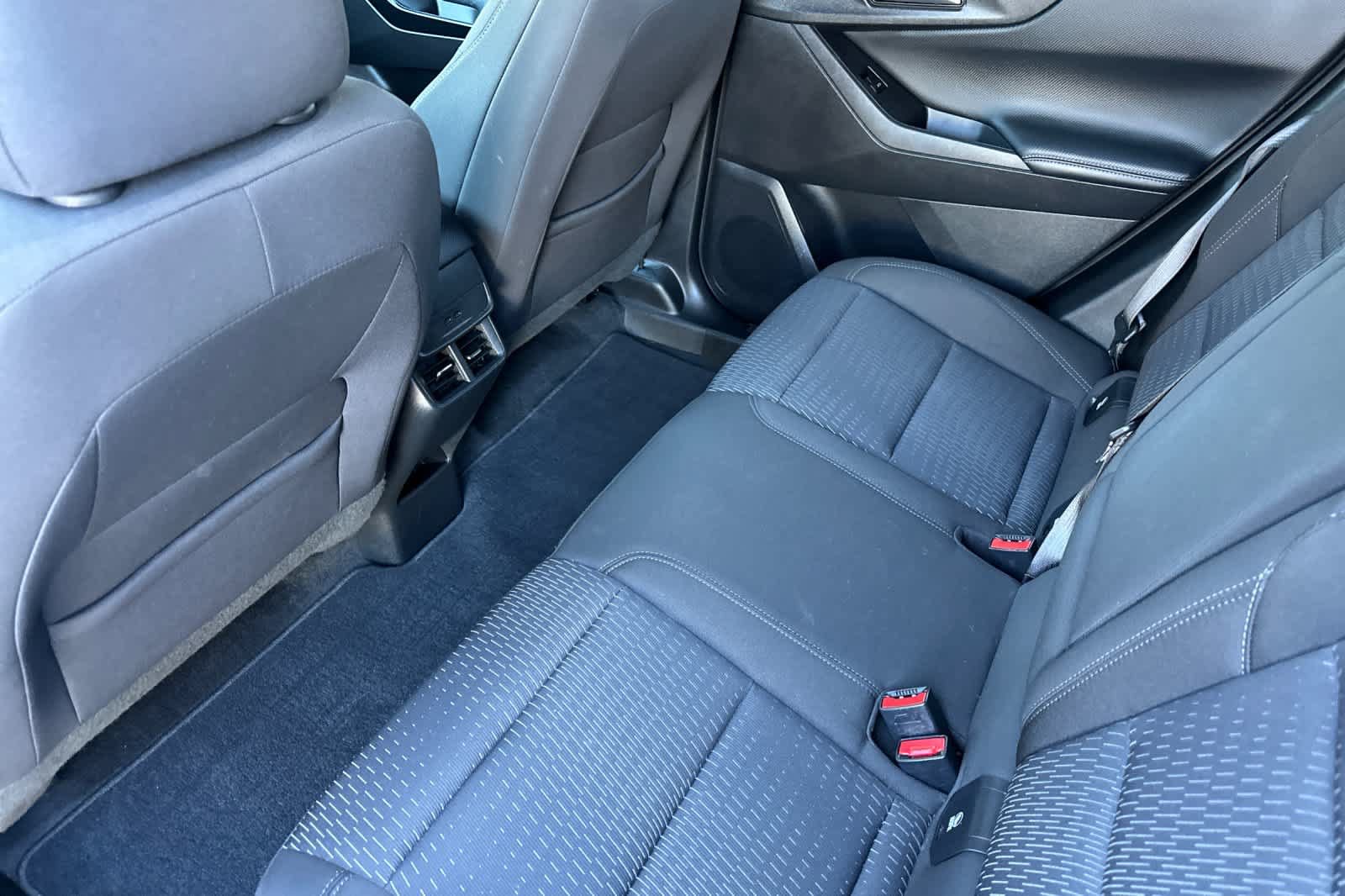Used 2026 Chevrolet Equinox LT AWD/4WD image 4