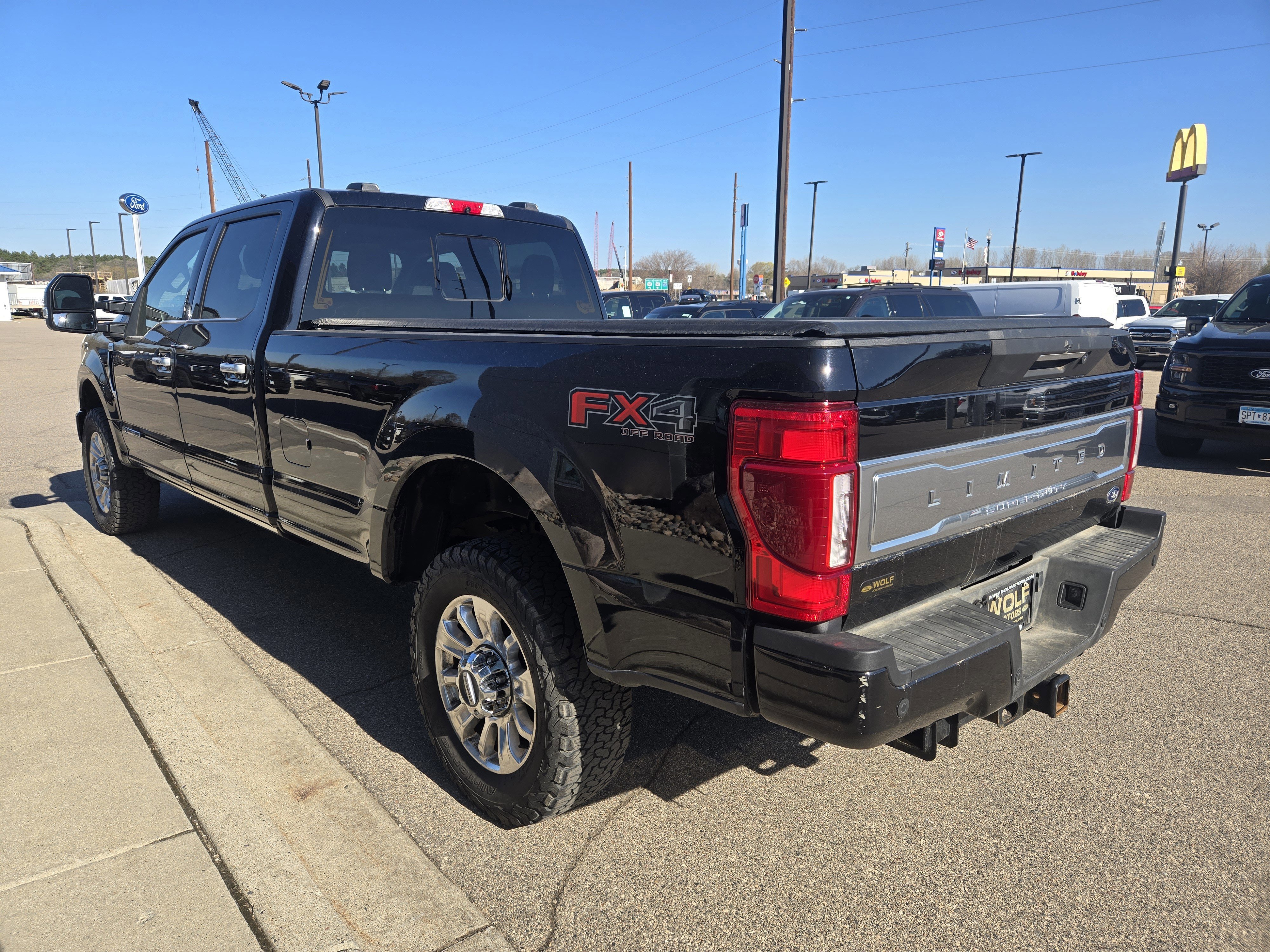 Certified 2022 Ford F350 Limited w/ FX4 Off-Road Package AWD/4WD image 3