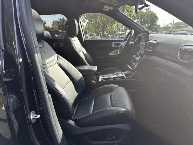 Certified 2023 Ford Explorer ST w/ Equipment Group 401A AWD/4WD image 34