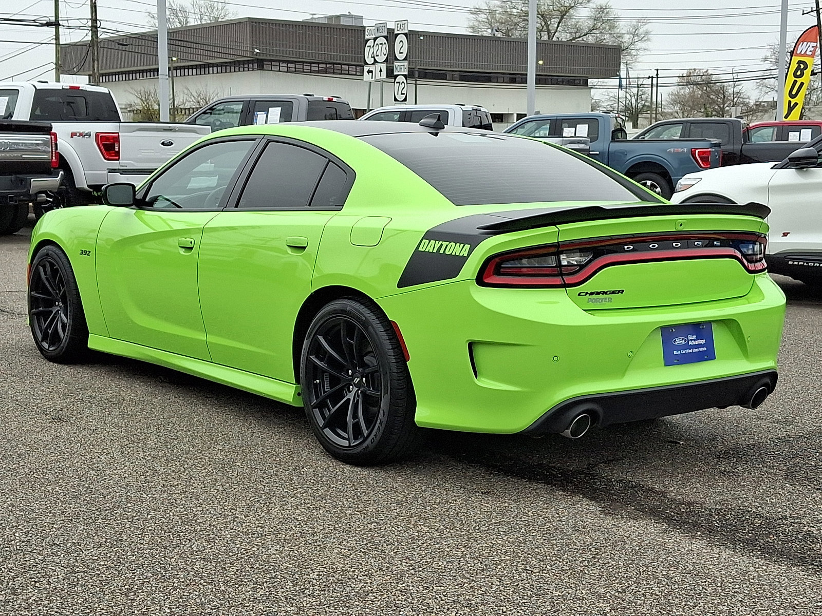 Used 2023 Dodge Charger Scat Pack w/ Daytona Edition Group image 4