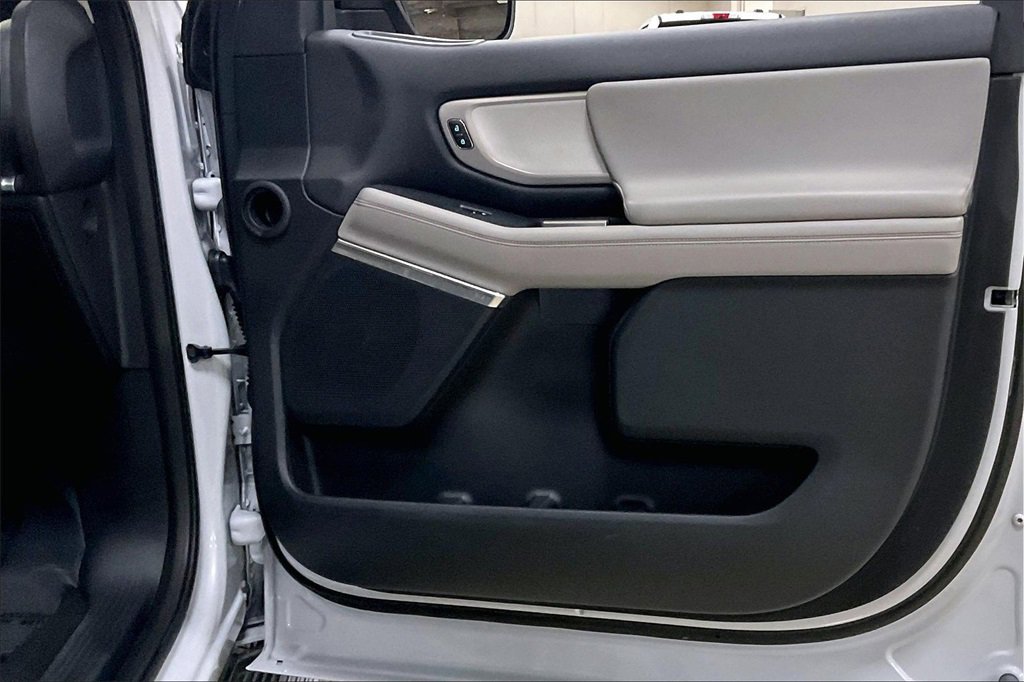 Certified 2025 Ford Expedition Max Active image 23