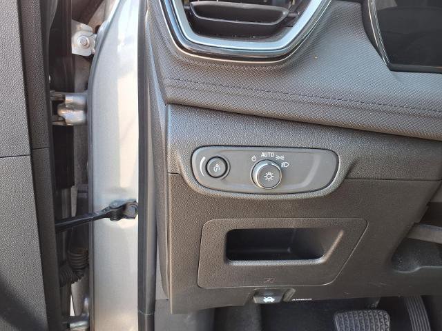 Used 2025 Chevrolet TrailBlazer LT image 19