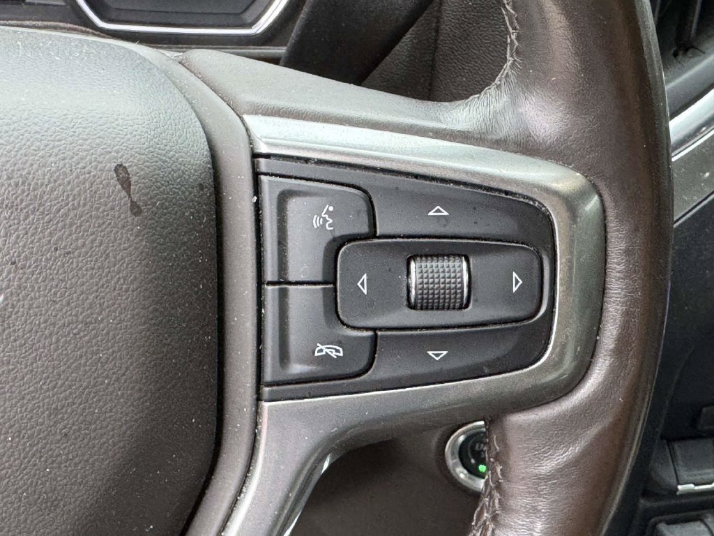 Used 2020 Chevrolet Silverado 1500 RST w/ Texas Edition AWD/4WD image 14