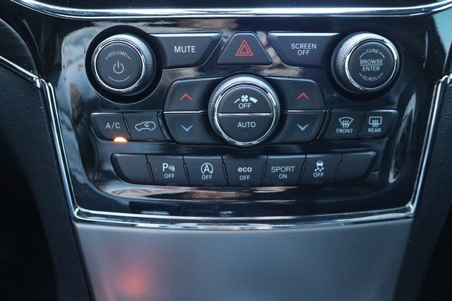 Used 2021 Jeep Grand Cherokee Limited image 23