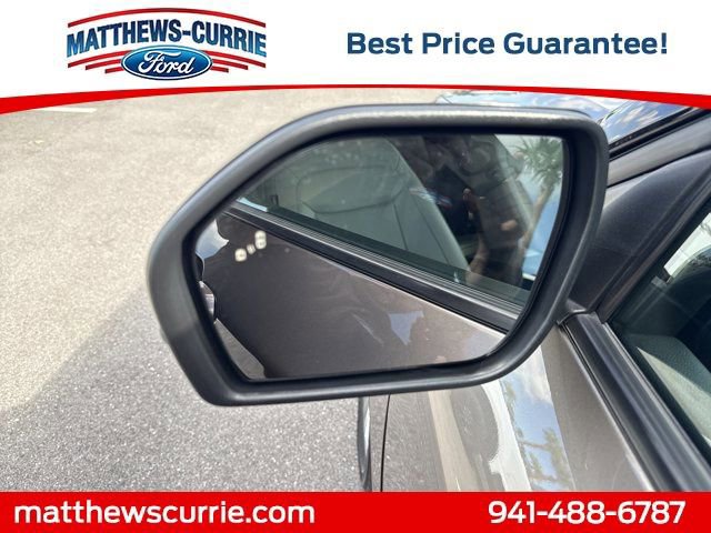 Certified 2021 Ford Explorer Limited w/ Equipment Group 301A image 8