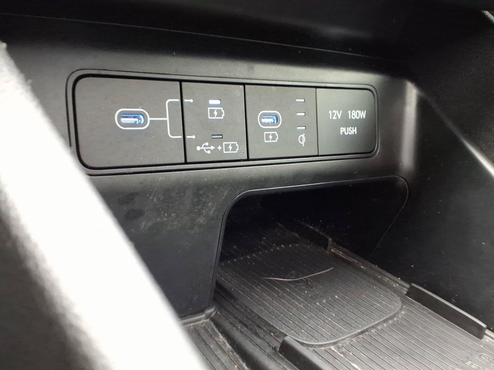 Used 2025 Hyundai Tucson SEL FWD image 18