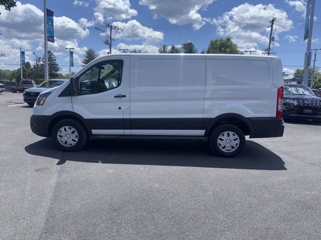 Certified 2024 Ford Transit 250 Low Roof w/ Exterior Upgrade Package RWD image 5