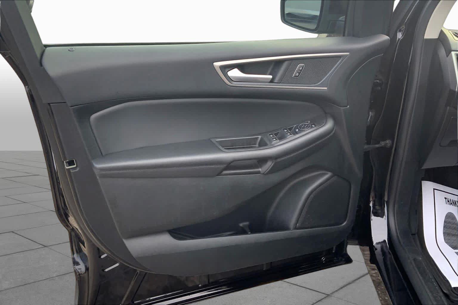 Certified 2024 Ford Edge SEL AWD/4WD image 22