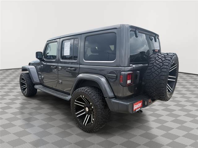 Used 2020 Jeep Wrangler Unlimited Sahara w/ Uconnect 4C Nav & Sound Group AWD/4WD image 3