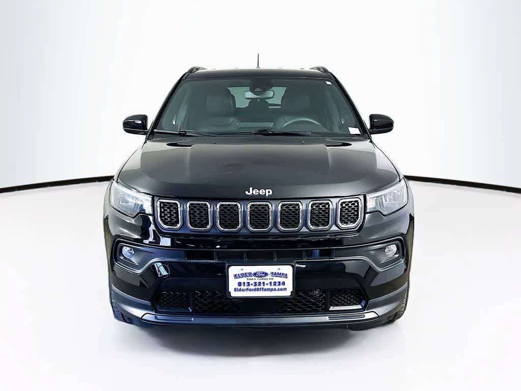 Used 2023 Jeep Compass Latitude AWD/4WD image 6