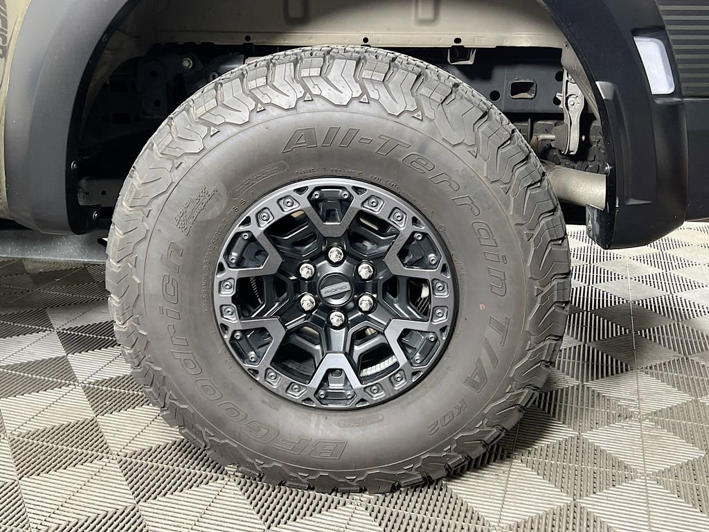 Certified 2024 Ford F150 Raptor w/ Equipment Group 803A Raptor R AWD/4WD image 37