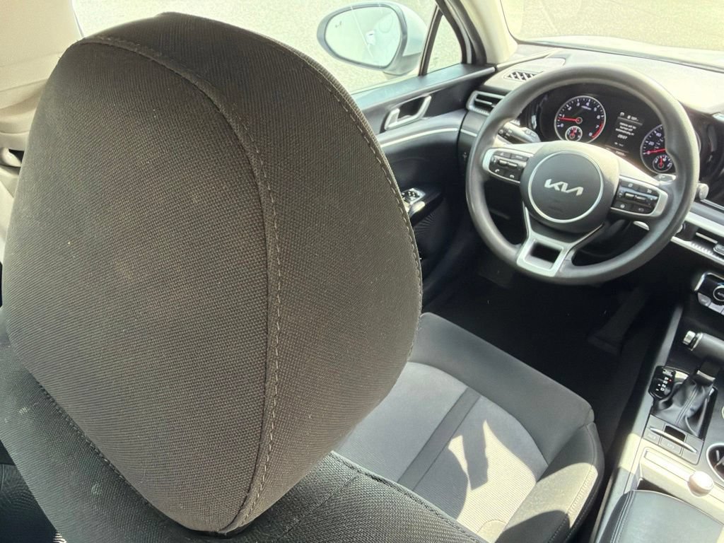 Used 2022 Kia K5 LXS FWD image 15