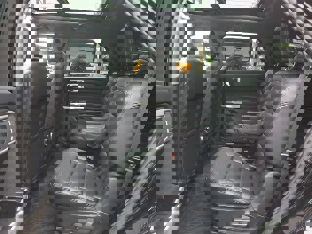 Certified 2022 Ford Explorer XLT w/ Equipment Group 202A image 24