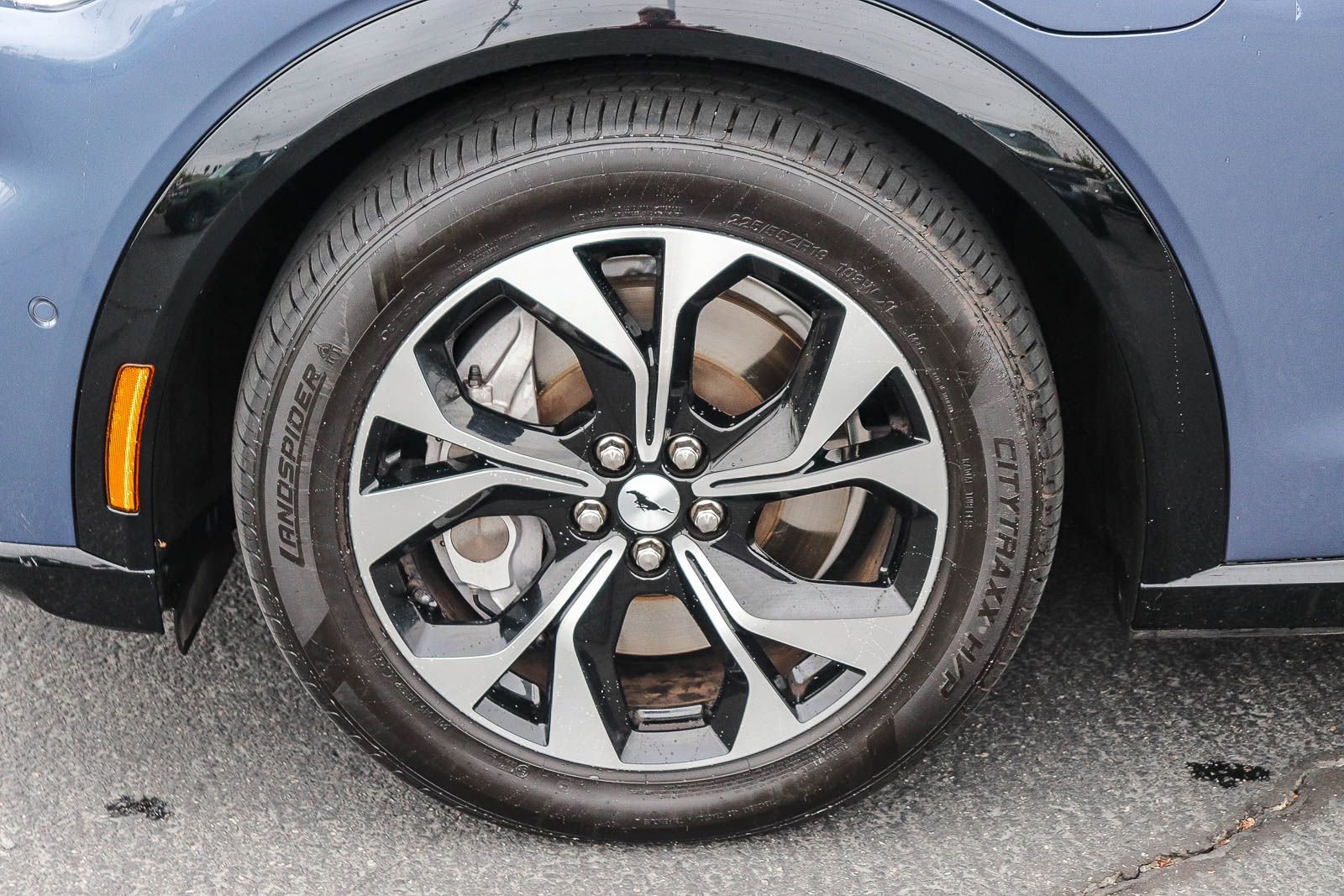 Certified 2021 Ford Mustang Mach-E Premium AWD/4WD image 9