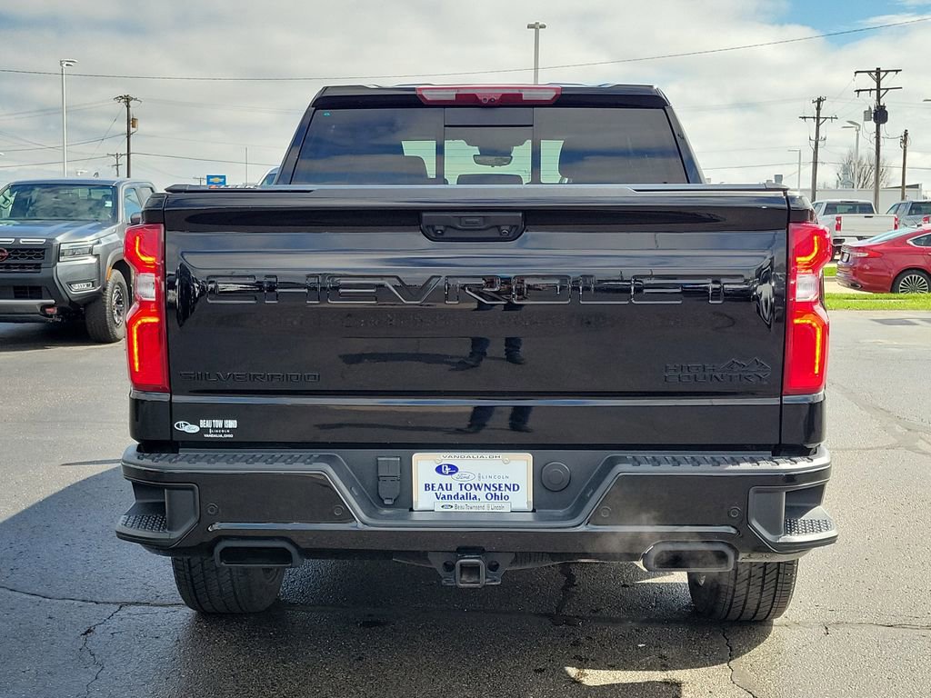 Used 2024 Chevrolet Silverado 1500 High Country w/ High Country Premium Package image 4