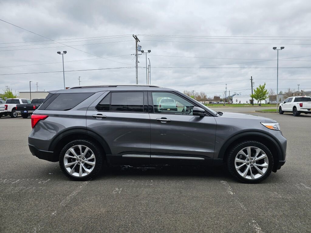 Certified 2021 Ford Explorer Platinum w/ Equipment Group 601A AWD/4WD image 5