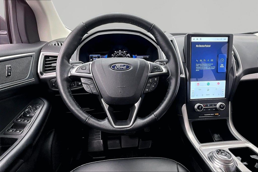 Certified 2024 Ford Edge SEL w/ Convenience Package AWD/4WD image 5