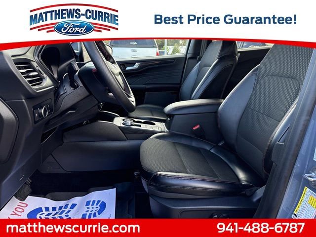 Certified 2025 Ford Escape ST-Line w/ Equipment Group 301A image 9
