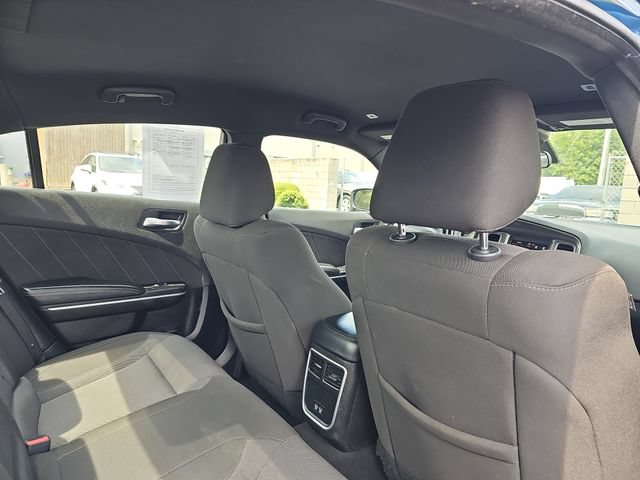 Used 2022 Dodge Charger SXT RWD image 11