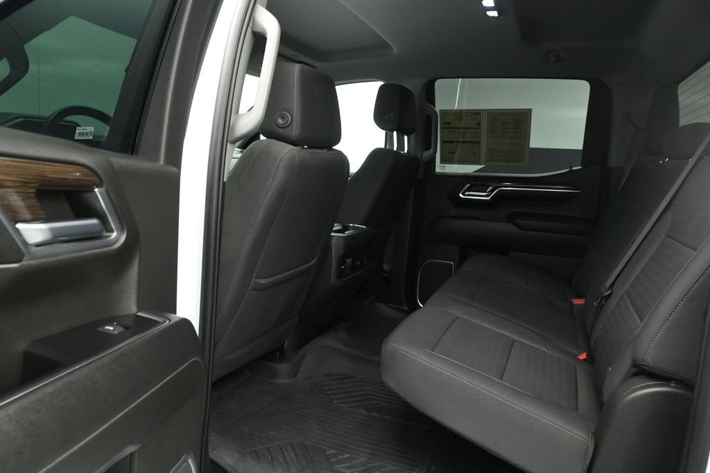 Used 2023 Chevrolet Silverado 1500 LT Trail Boss w/ Protection Package AWD/4WD image 18