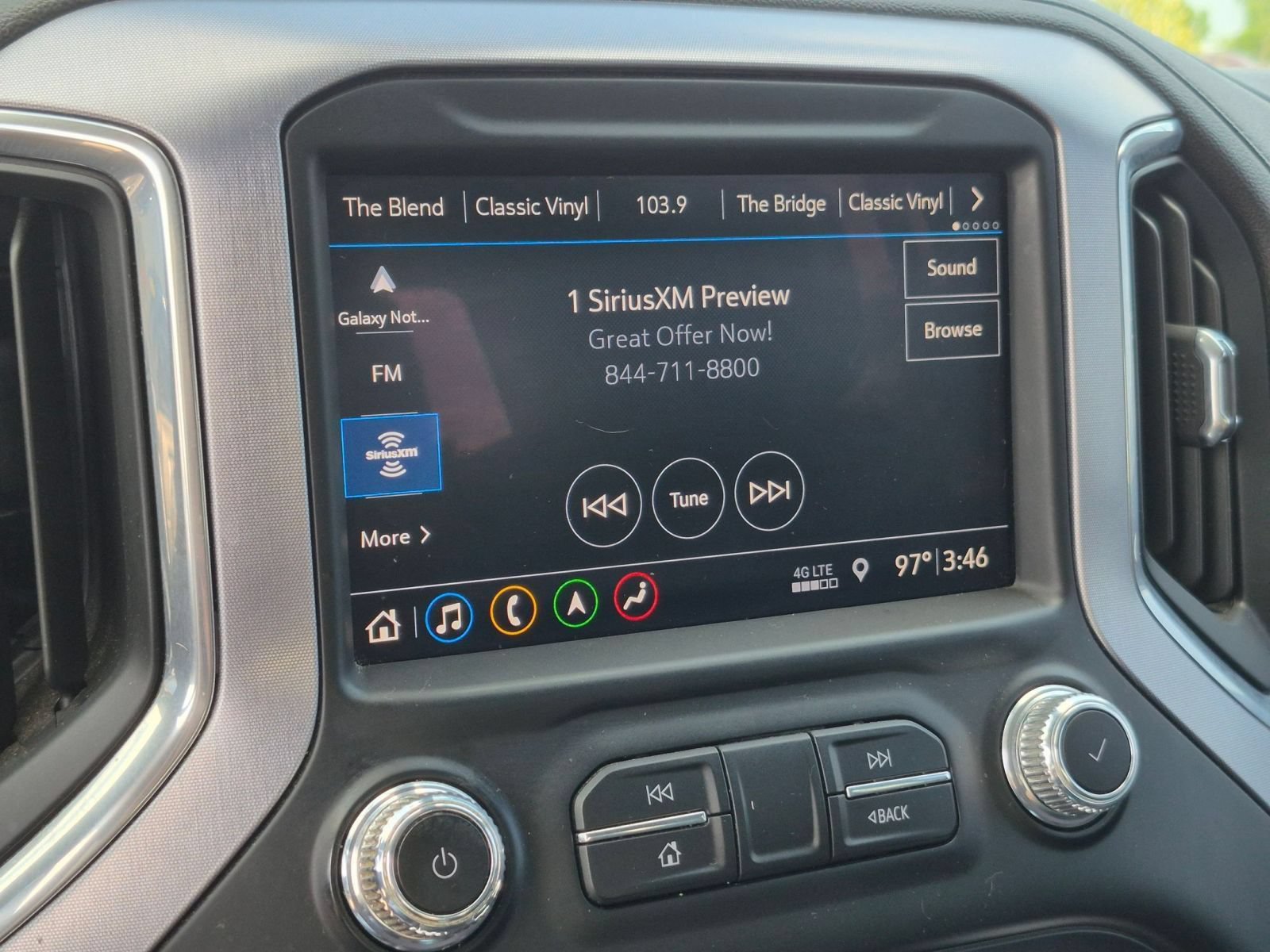 Used 2019 GMC Sierra 1500 SLT w/ SLT Premium Plus Package AWD/4WD image 24