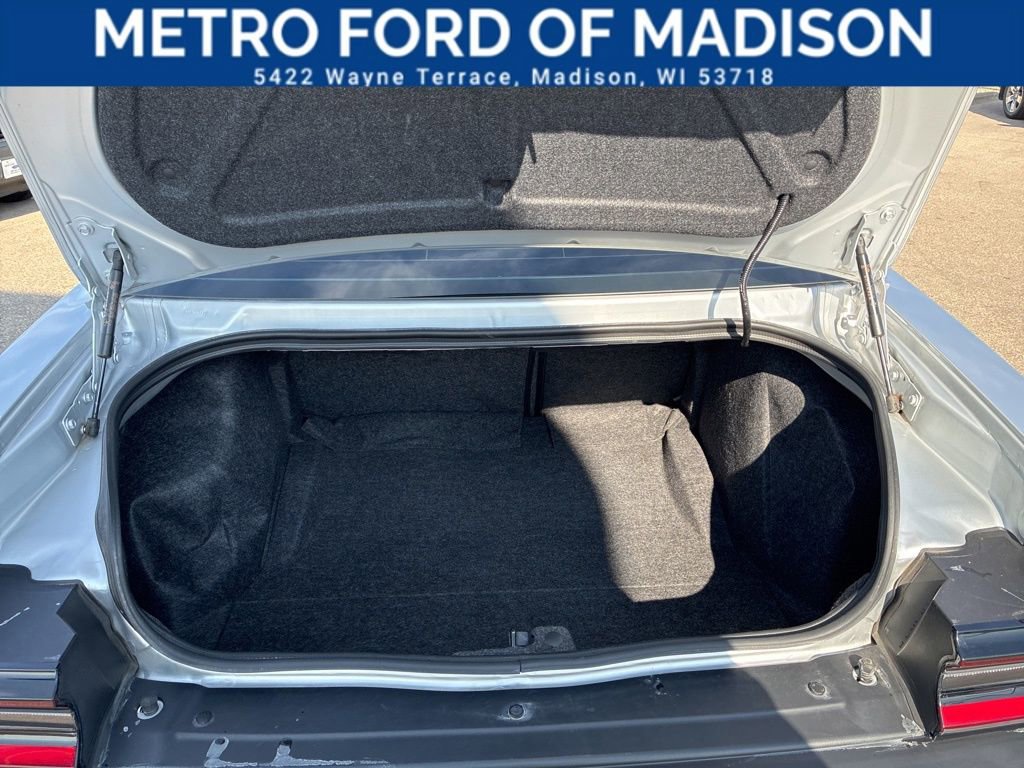 Used 2022 Dodge Challenger SXT w/ Blacktop Package image 30