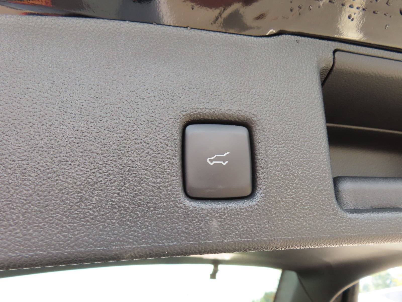 Certified 2024 Ford Escape Active AWD/4WD image 35