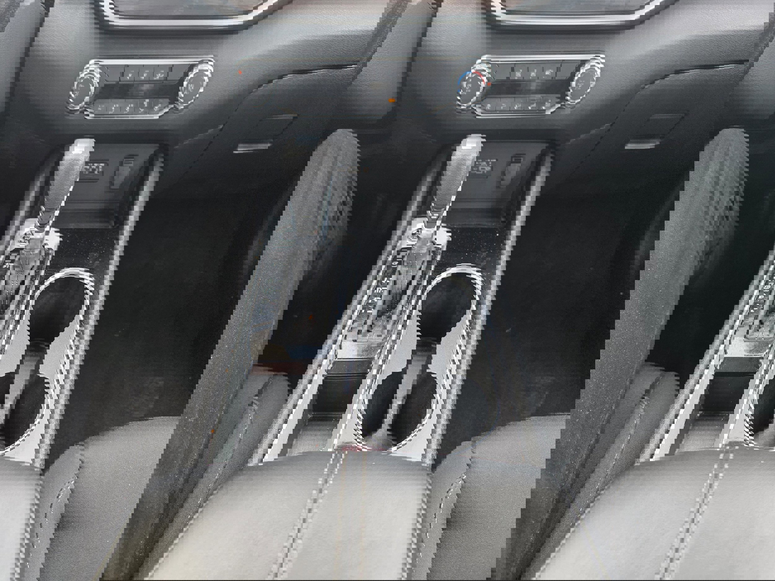 Used 2024 Nissan Altima 2.5 SV image 13