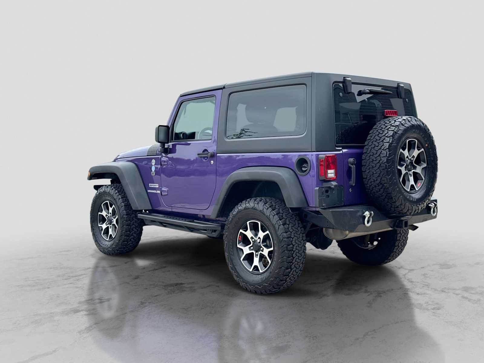 Used 2017 Jeep Wrangler Sport w/ Quick Order Package 24S AWD/4WD image 4