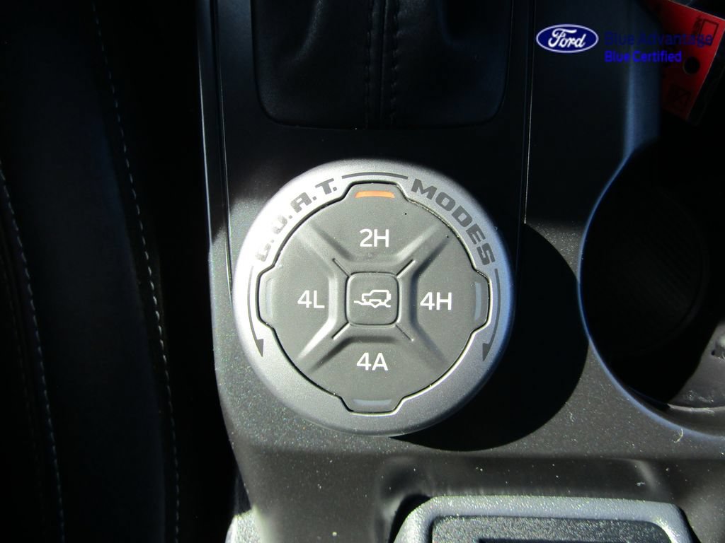 Certified 2025 Ford Bronco Badlands AWD/4WD image 32