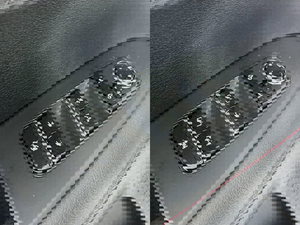 Used 2024 Kia Forte GT image 30